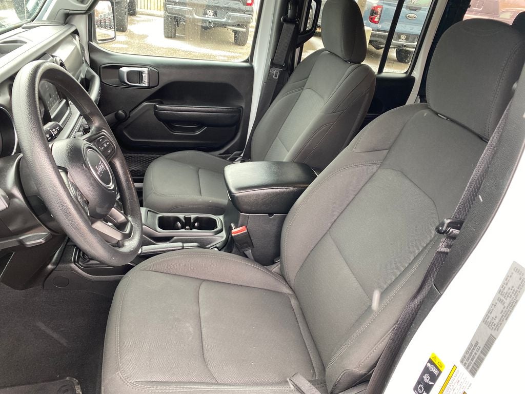 2023 Jeep Wrangler 4-Door Sport 4x4