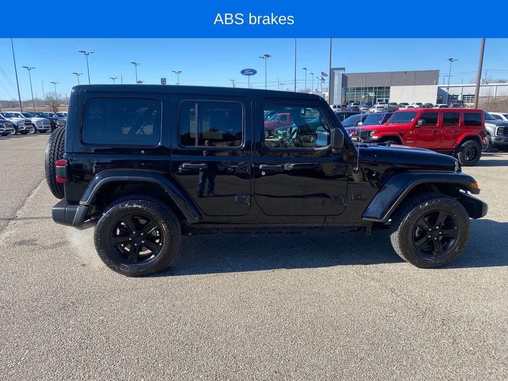 2023 Jeep Wrangler 4-Door Sahara Altitude