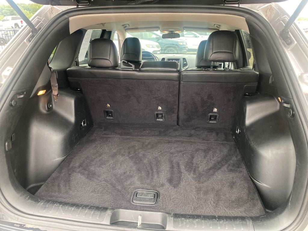 2019 Jeep Cherokee Latitude Plus FWD