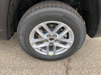 2025 Jeep Grand Cherokee GRAND CHEROKEE LAREDO X 4X4