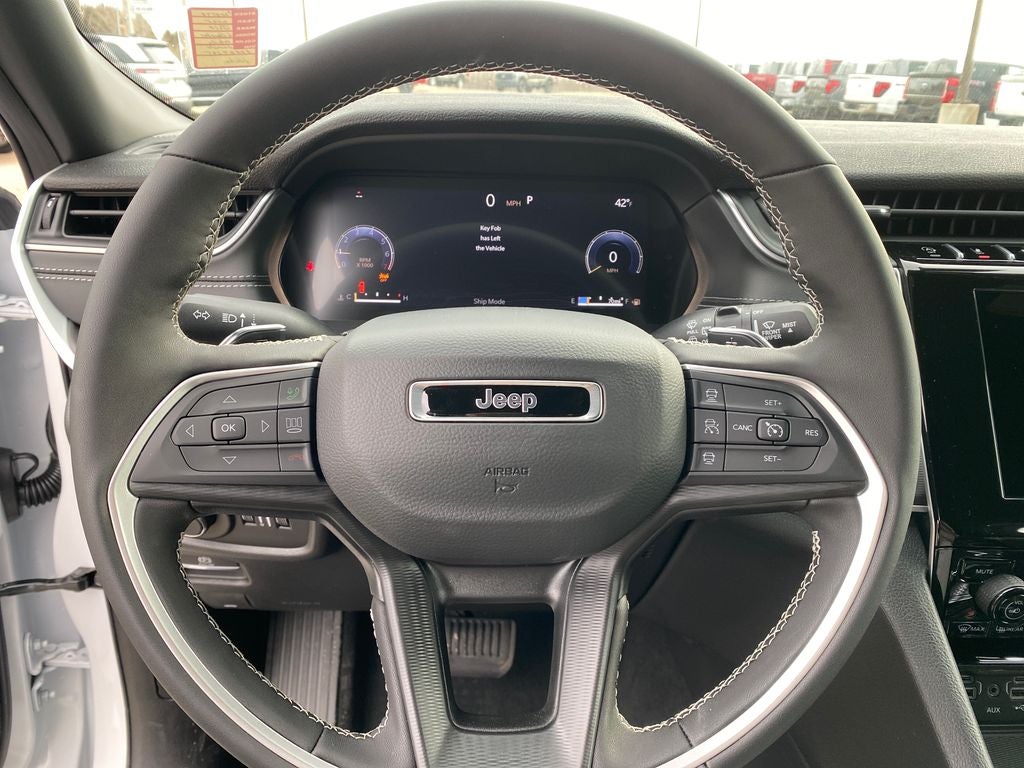 2025 Jeep Grand Cherokee GRAND CHEROKEE ALTITUDE X 4X4