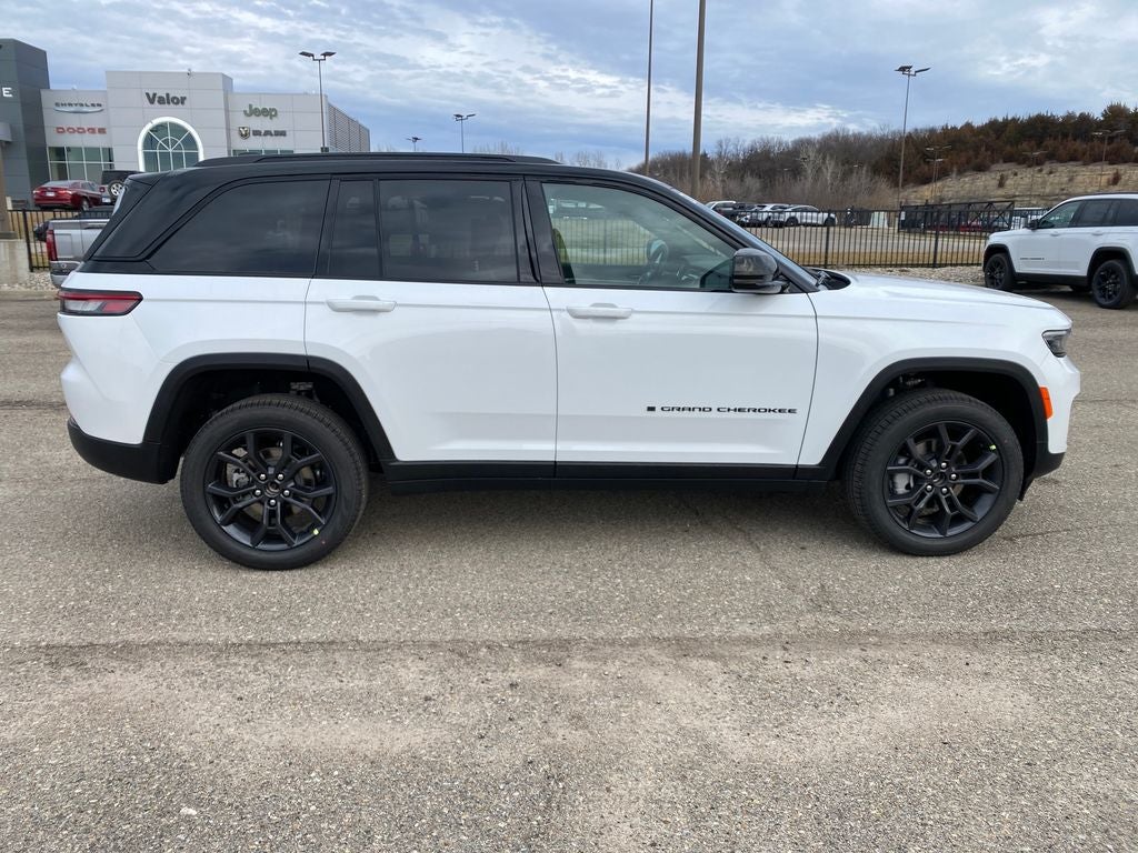 2025 Jeep Grand Cherokee GRAND CHEROKEE LIMITED 4X4