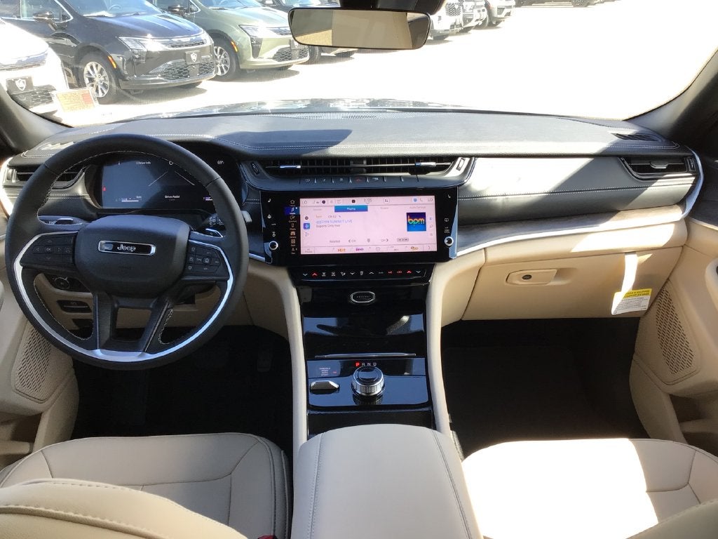 2027 Jeep Grand Cherokee Limited