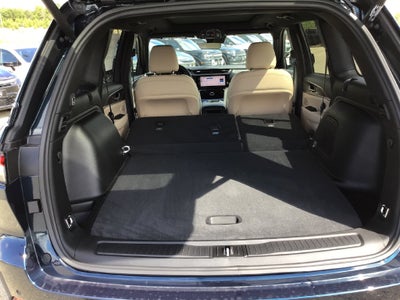 2027 Jeep Grand Cherokee Limited