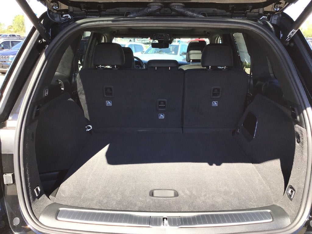 2027 Jeep Grand Cherokee GRAND CHEROKEE SUMMIT 4X4