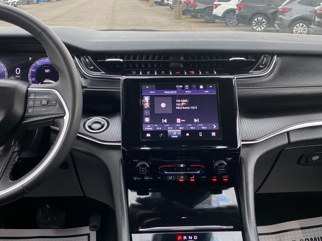 2023 Jeep Grand Cherokee L Laredo 4x4