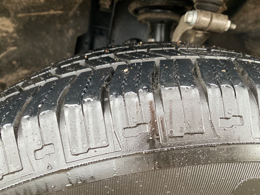 2023 Jeep Grand Cherokee L Laredo 4x4