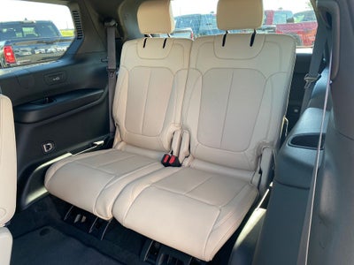 2027 Jeep Grand Cherokee Limited