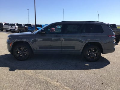 2027 Jeep Grand Cherokee GRAND CHEROKEE L LIMITED RESERVE 4X4