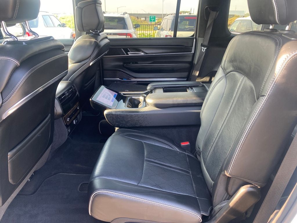 2024 Jeep Grand Wagoneer L Series II 4x4