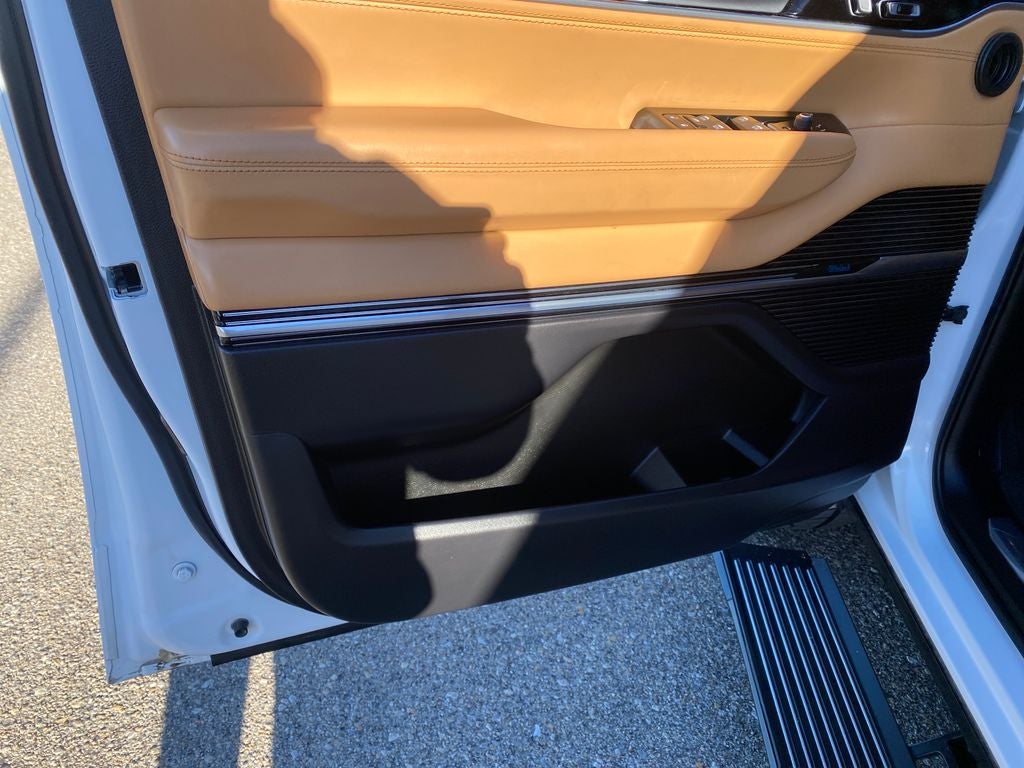 2023 Jeep Grand Wagoneer Series III 4x4