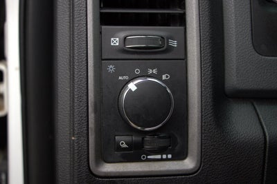 2018 RAM 1500 Tradesman Quad Cab 4x2 6'4' Box