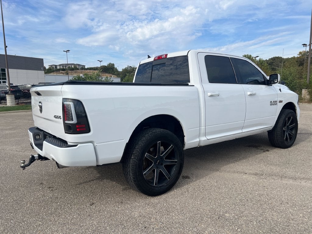 2016 RAM 1500 Sport