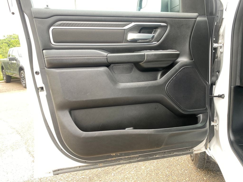 2025 RAM 1500 Big Horn Crew Cab 4x4 5'7' Box