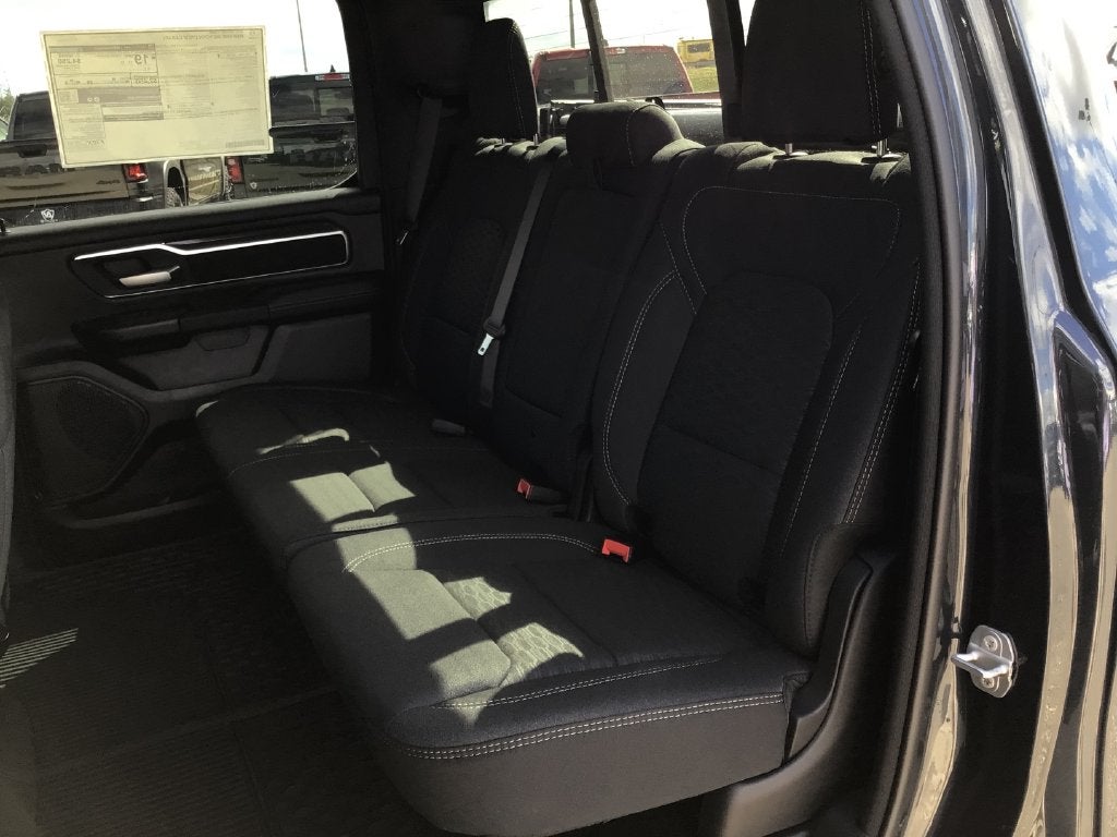 2027 RAM Ram 1500 RAM 1500 BIG HORN CREW CAB 4X4 5'7' BOX