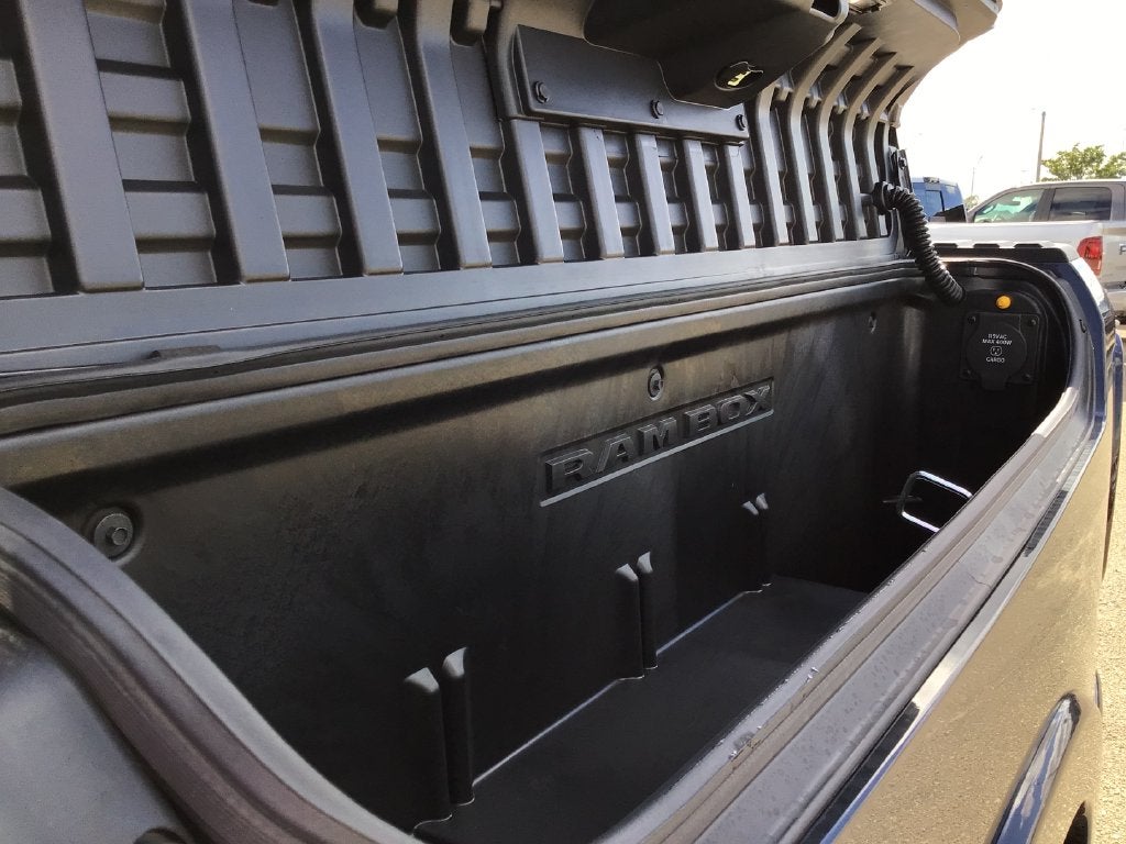 2027 RAM Ram 1500 RAM 1500 BIG HORN CREW CAB 4X4 5'7' BOX