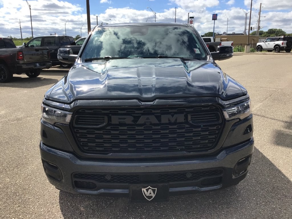 2027 RAM Ram 1500 RAM 1500 BIG HORN CREW CAB 4X4 5'7' BOX