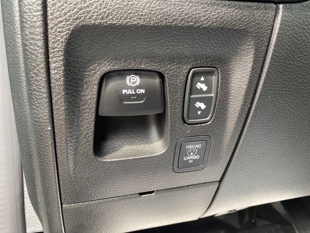 2026 RAM 1500 Big Horn Crew Cab 4x4 5'7' Box