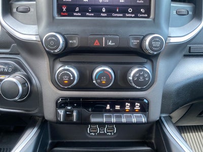 2021 RAM 1500 Lone Star Crew Cab 4x4 5'7' Box