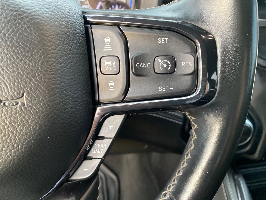 2022 RAM 1500 Limited Crew Cab 4x4 5'7' Box