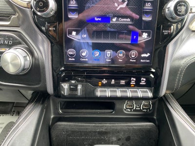 2020 RAM 1500 Limited Crew Cab 4x4 5'7' Box
