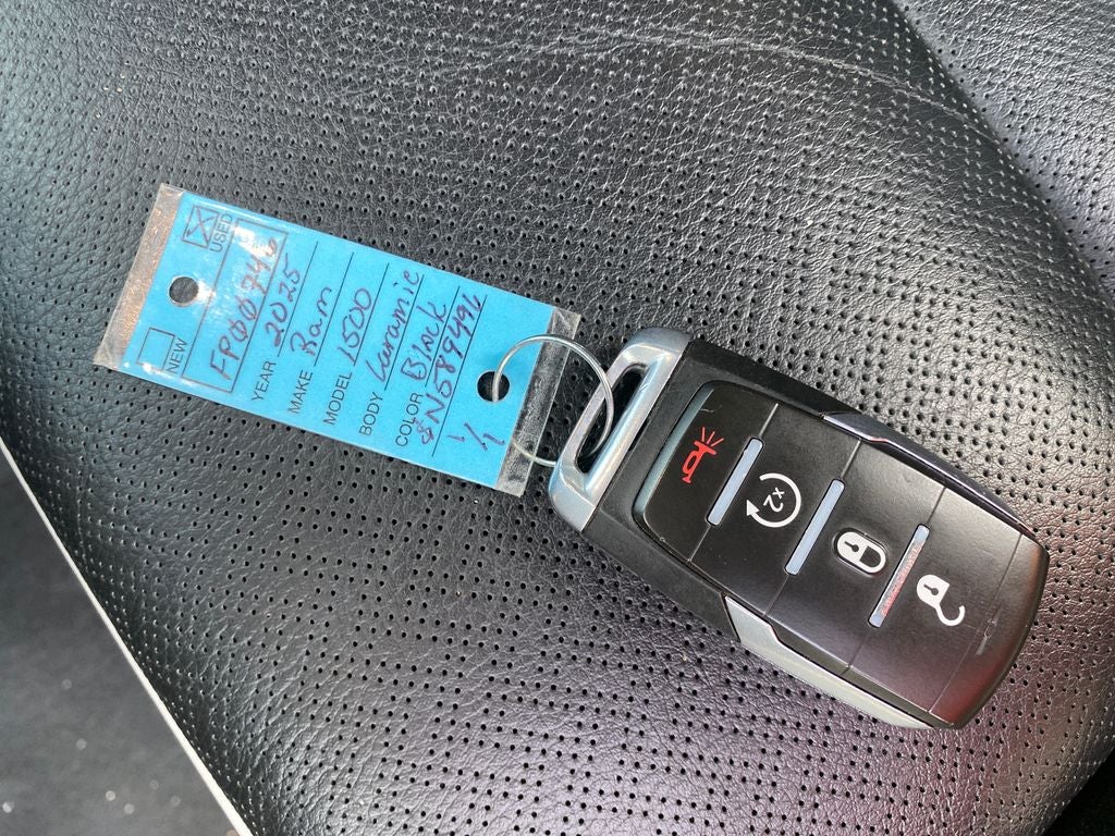 2025 RAM 1500 Laramie Crew Cab 4x4 5'7' Box