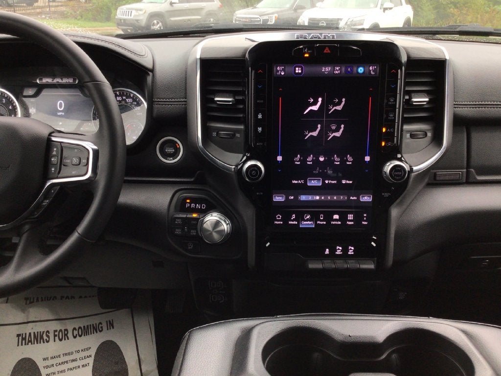 2025 RAM 1500 Laramie Crew Cab 4x4 5'7' Box