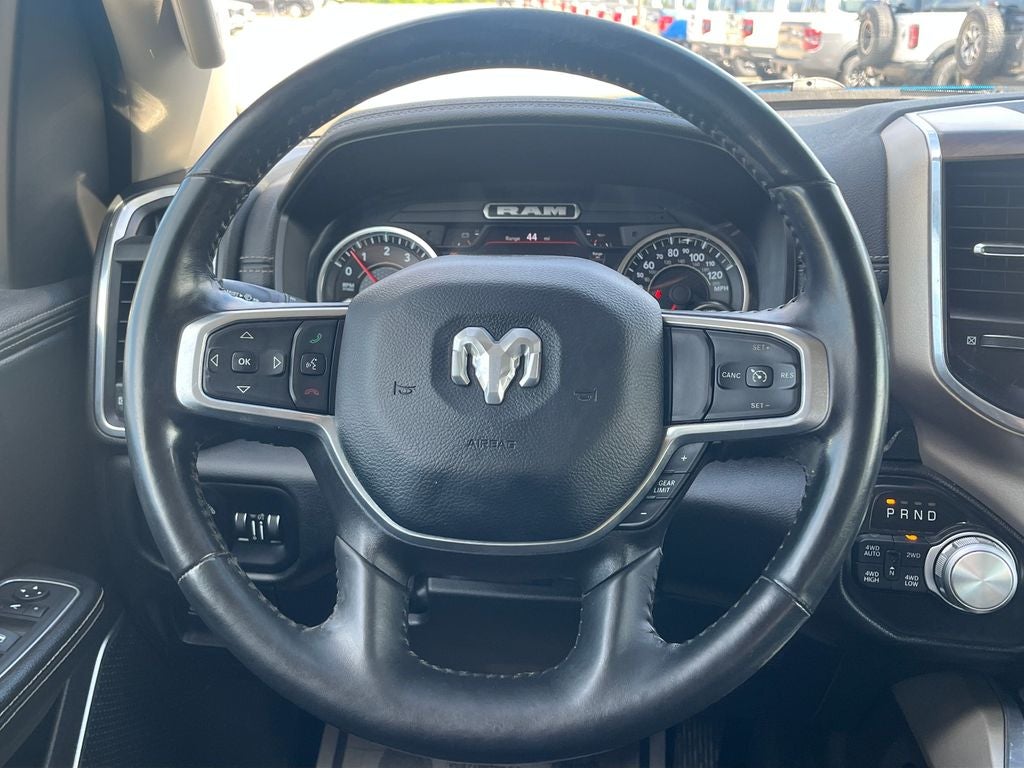 2022 RAM 1500 Laramie Crew Cab 4x4 5'7' Box