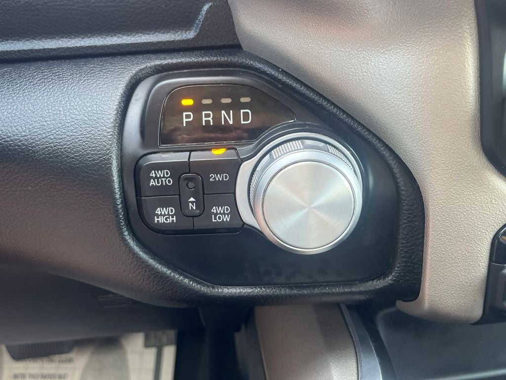 2022 RAM 1500 Laramie Crew Cab 4x4 5'7' Box