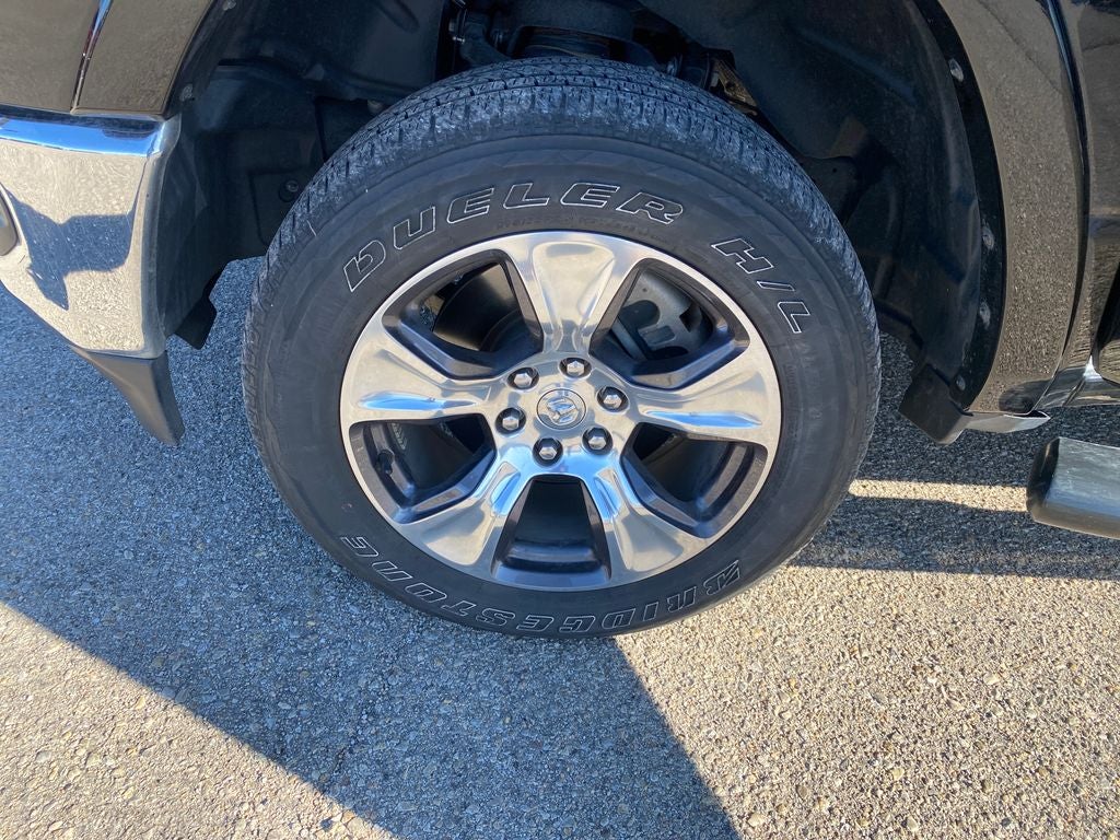 2022 RAM 1500 Laramie Crew Cab 4x4 5'7' Box