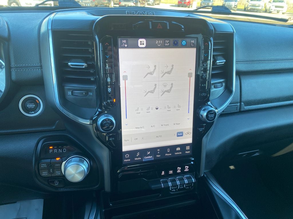 2024 RAM 1500 Laramie Crew Cab 4x4 5'7' Box