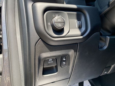 2026 RAM 1500 RAM 1500 BIG HORN CREW CAB 4X4 6'4' BOX