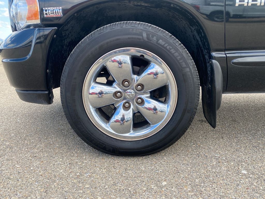 2004 Dodge Ram 1500 SLT/Laramie