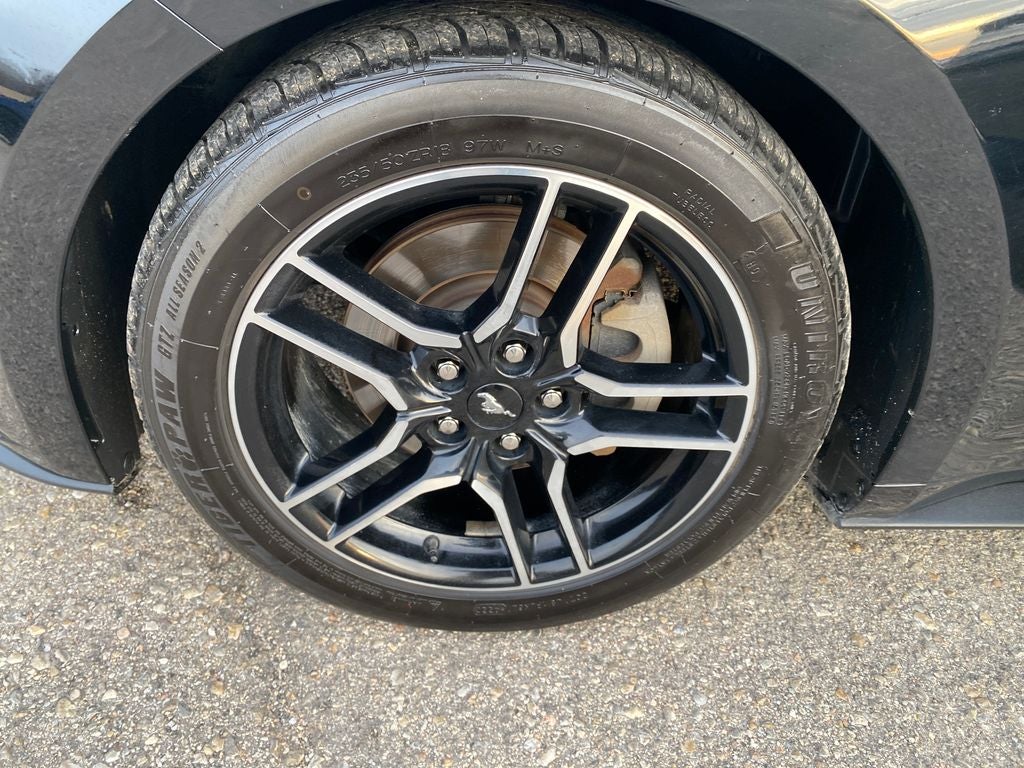 2016 Ford Mustang V6