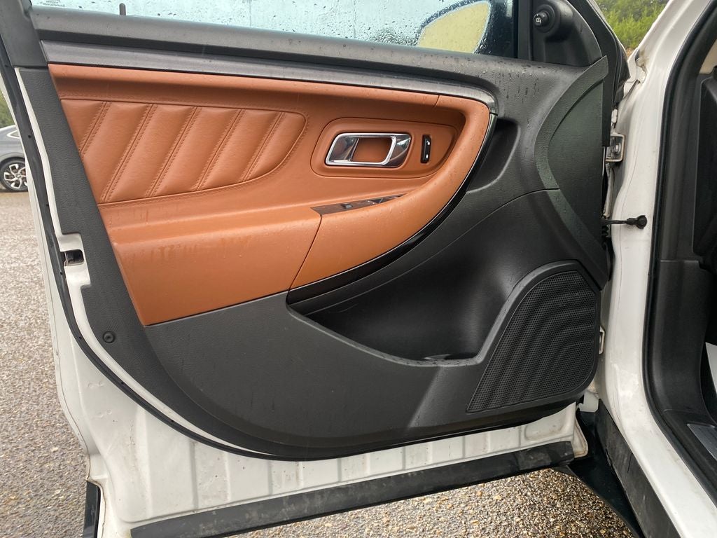 2011 Ford Taurus SHO