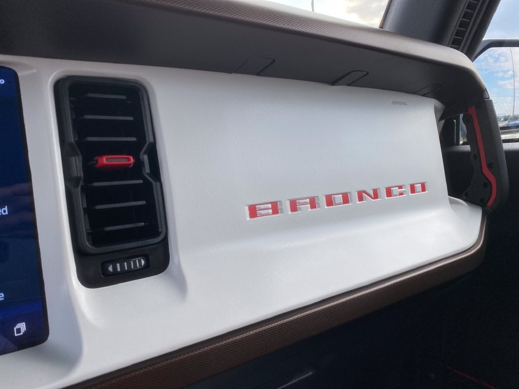 2024 Ford Bronco Heritage Limited Edition