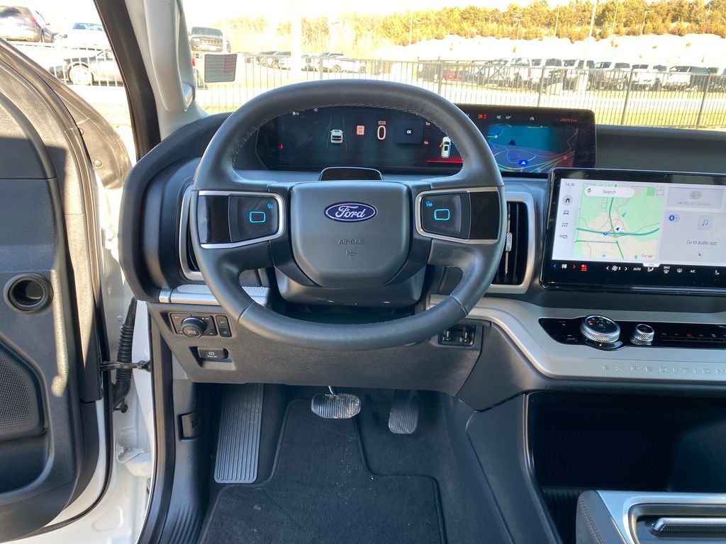 2025 Ford Expedition Active