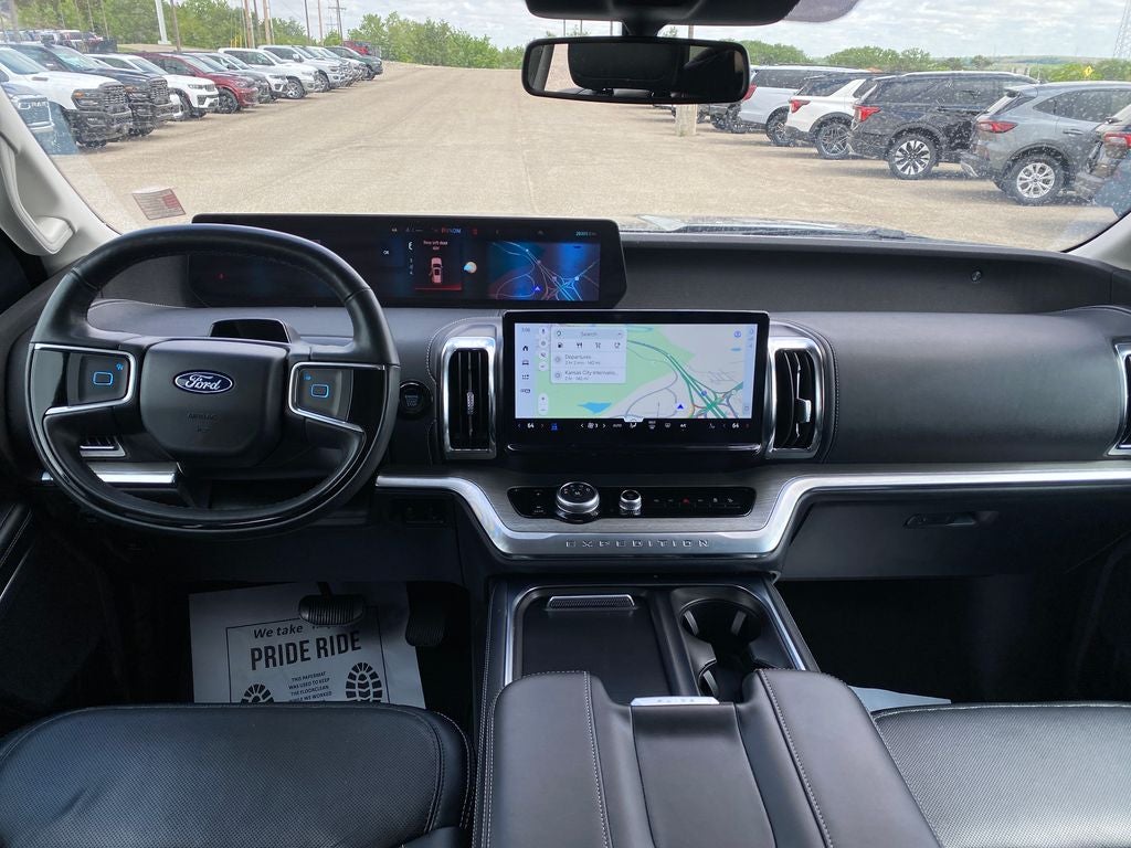 2025 Ford Expedition Platinum