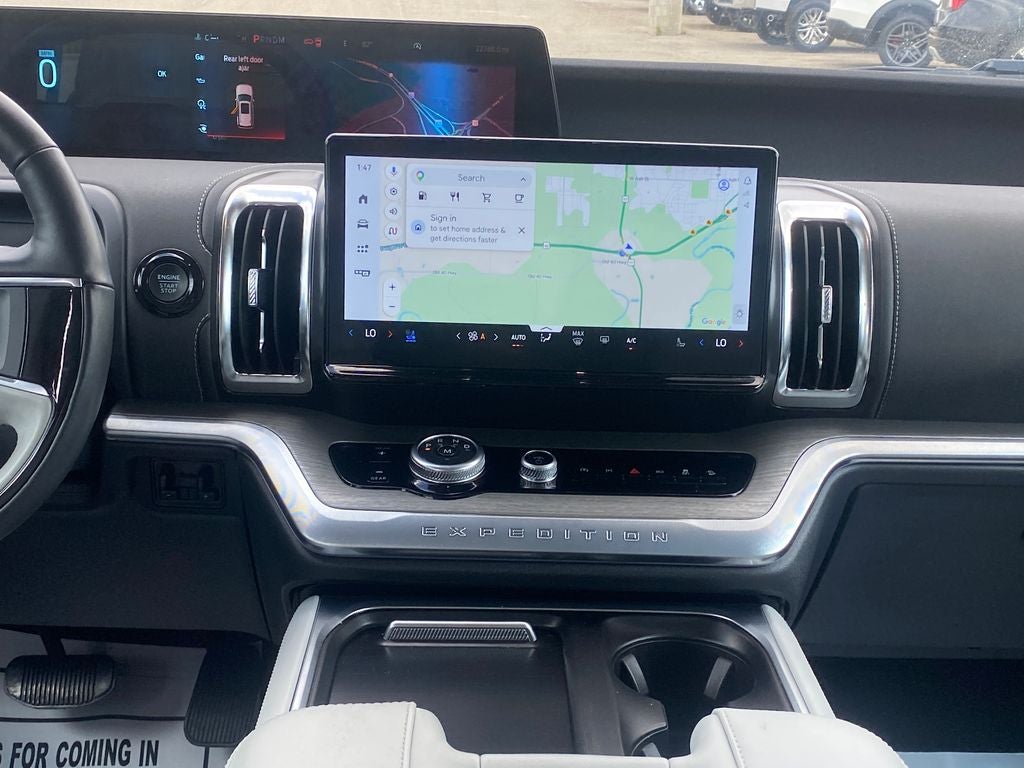 2025 Ford Expedition Platinum