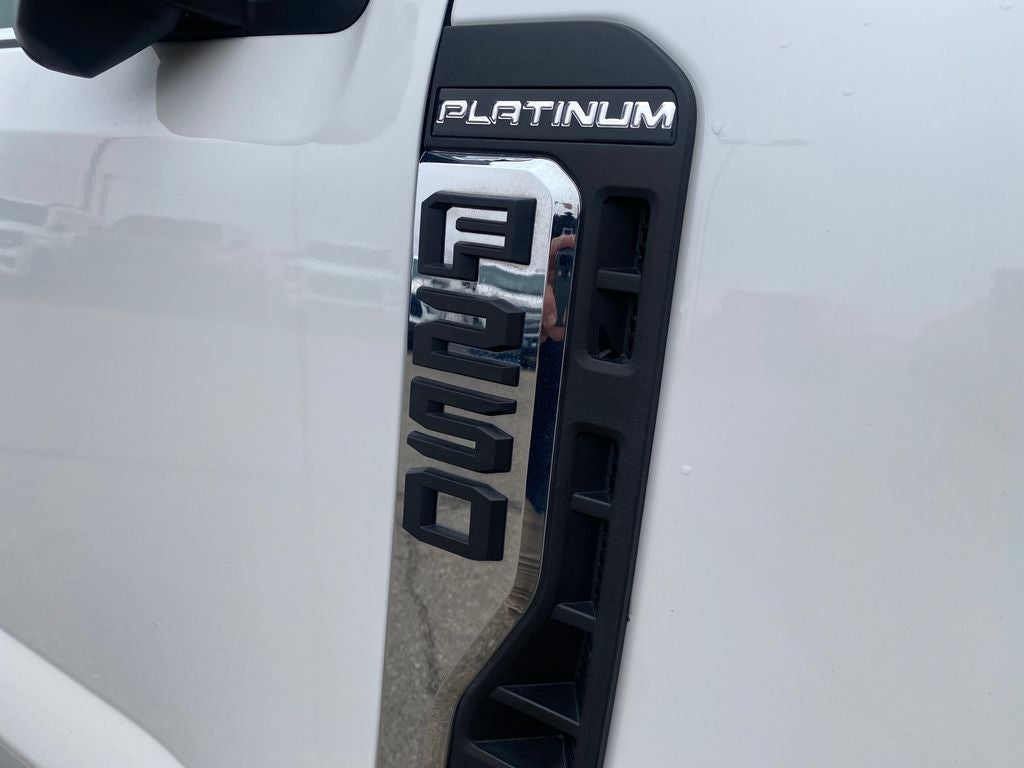 2024 Ford F-250 Platinum