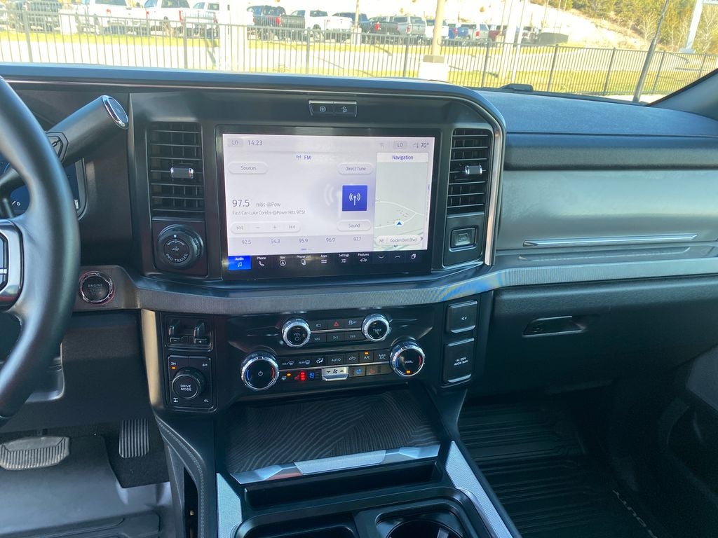 2025 Ford F-250 Platinum