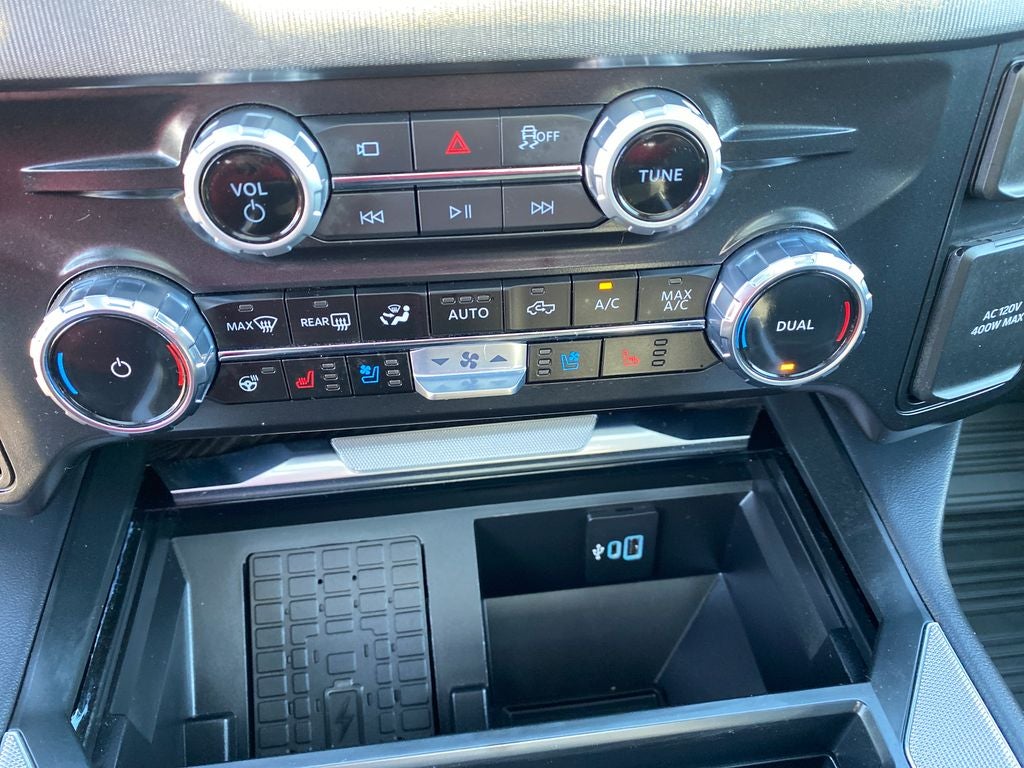 2025 Ford F-250 Platinum