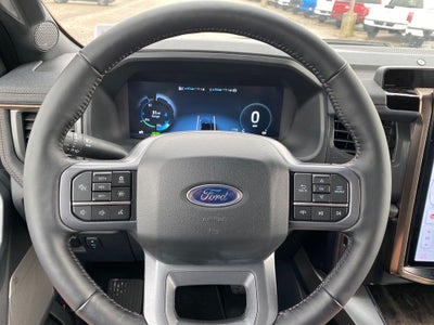 2023 Ford F-150 Lightning LARIAT