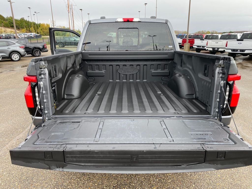 2023 Ford F-150 Lightning LARIAT
