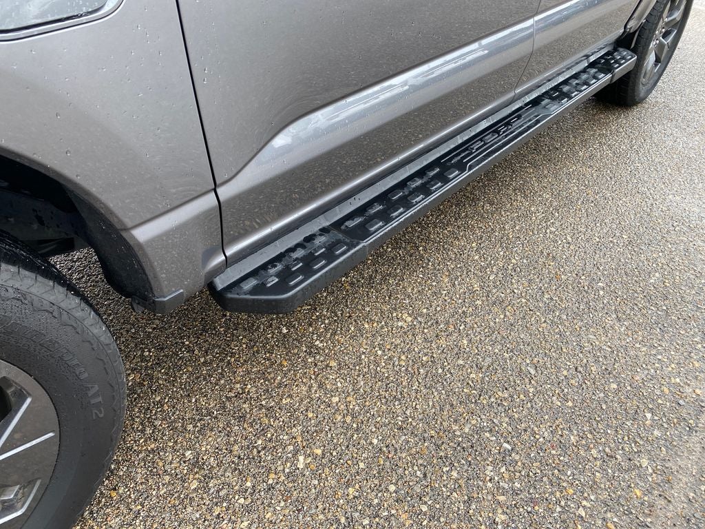 2023 Ford F-150 Lightning LARIAT