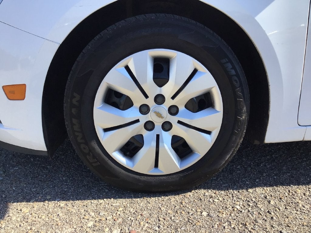 2014 Chevrolet Cruze LS Auto