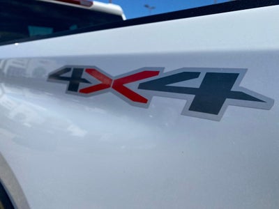 2025 Chevrolet Silverado 2500HD 4WD Double Cab Standard Bed Custom