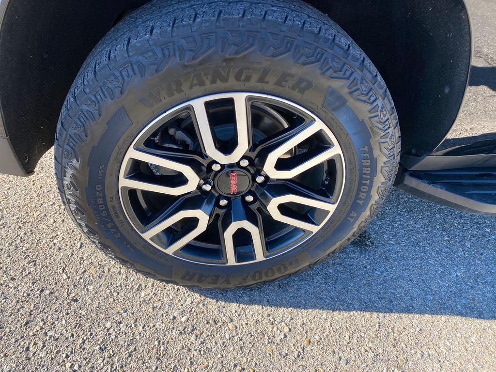 2023 GMC Yukon XL AT4