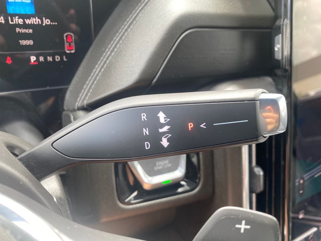 2025 GMC Yukon XL 4WD Denali