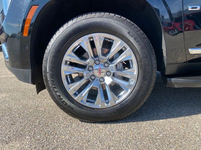 2025 GMC Yukon XL 4WD Denali